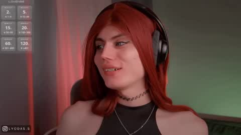 Lyodass online show from April 22, 2:29 am