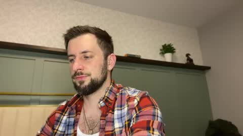 m_stephen online show from April 30, 3:24 am