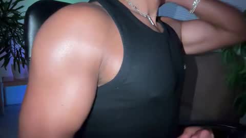 machine_15_ online show from May 24, 9:21 pm