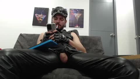 instagram mackdanielsx online show from May 15, 11:46 pm