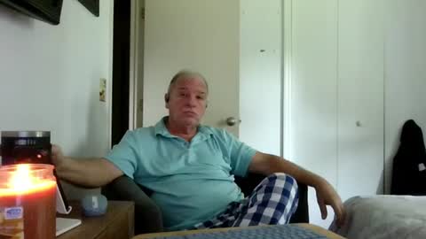mackdocc001 online show from August 5, 4:45 pm