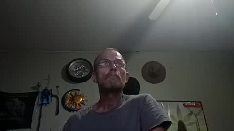 mackdog1369 online show from May 24, 10:10 am