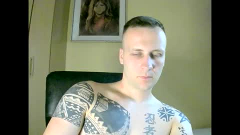 MacMillan69 online show from May 25, 10:05 pm