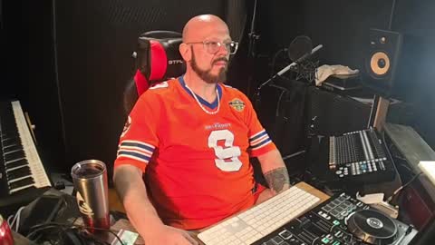 maddox840 online show from May 22, 9:03 am
