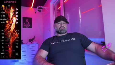 Magabear online show from July 18, 6:52 am