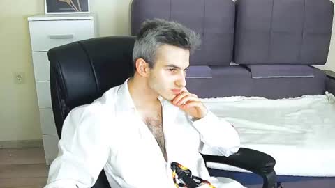 magic_storms online show from August 5, 10:48 pm