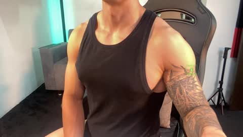 If you want me to use the Lovense please let me know  --    online show from May 2, 10:01 pm