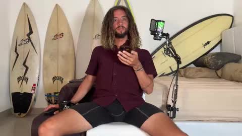 Mack  Makingmoans Twitter online show from July 19, 1:11 am