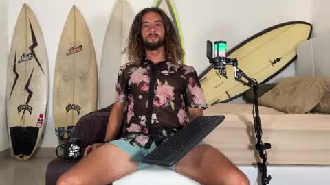 Mack  Makingmoans Twitter online show from July 23, 1:42 am
