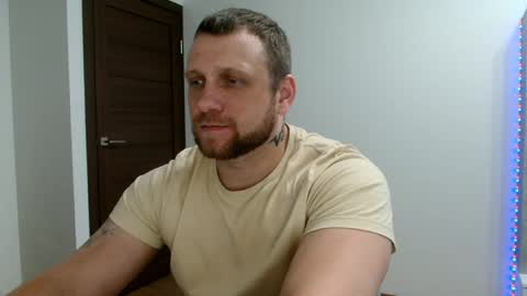 malchyshka online show from May 30, 3:01 pm