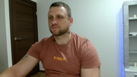 malchyshka online show from May 19, 7:53 pm