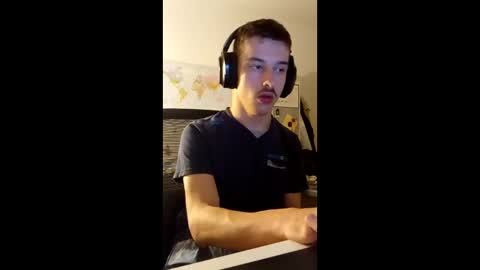 male20y online show from May 8, 1:28 am