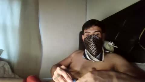 malekthick online show from May 17, 6:48 pm