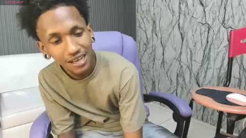 man_san11 online show from July 9, 6:55 pm