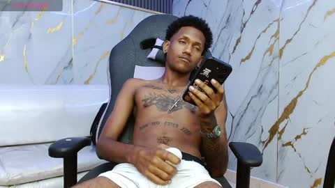 man_sant11 online show from June 4, 4:24 pm