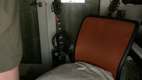 manwith2brains30000000 online show from May 6, 12:39 pm