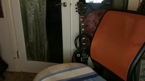 manwith2brains30000000 online show from May 14, 6:39 pm