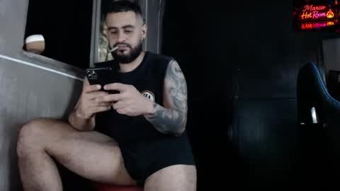 marco_aure online show from May 3, 5:32 am