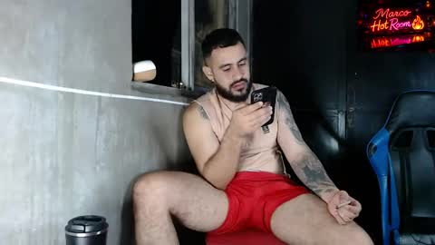 marco_aure online show from May 13, 1:46 am