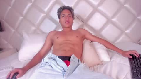 marco_deluxe online show from April 20, 11:35 am