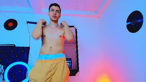 Marcus hanks1 online show from July 30, 2:00 am
