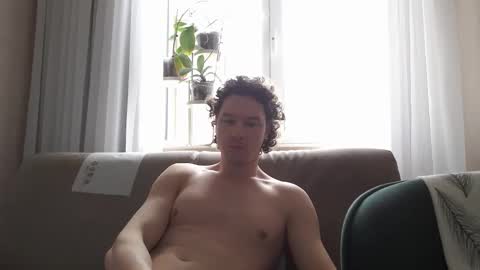 Dorian Salazar online show from May 9, 8:26 am