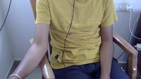 The SHY UncutBoy online show from July 26, 6:10 am