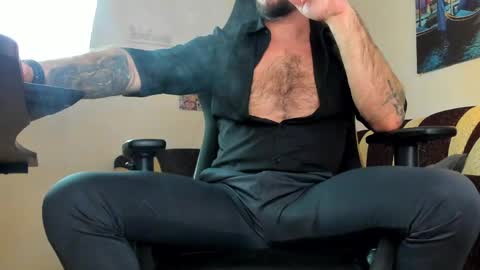 marioslim online show from May 8, 1:11 pm