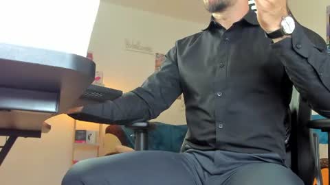 marioslim online show from June 19, 11:48 am