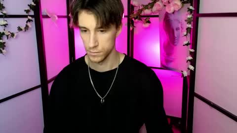 mark_caron online show from June 8, 12:17 pm