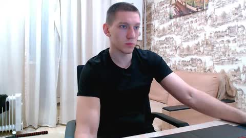 markbodrov online show from May 7, 6:41 pm