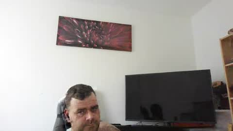 markoluggin online show from July 7, 4:22 pm