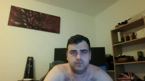 markoluggin online show from June 26, 9:50 pm