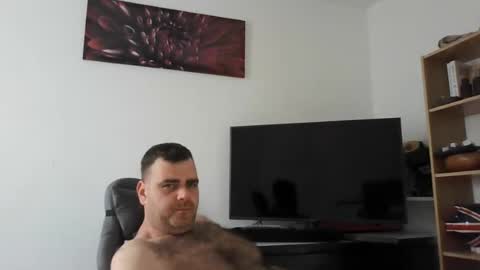 markoluggin online show from July 5, 6:15 pm
