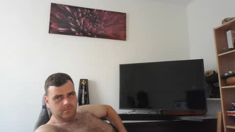 markoluggin online show from July 9, 6:22 pm