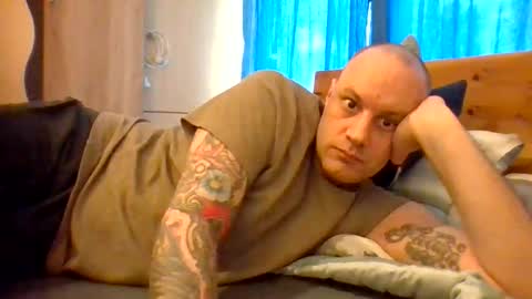 markus_7 online show from May 13, 8:22 am