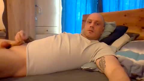 markus_7 online show from June 6, 12:44 pm