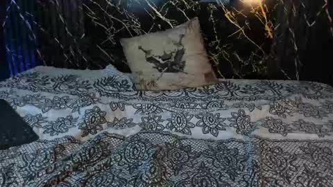 massimo_vidal online show from May 15, 10:40 pm