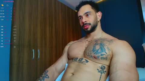 massimo online show from August 6, 2:06 am