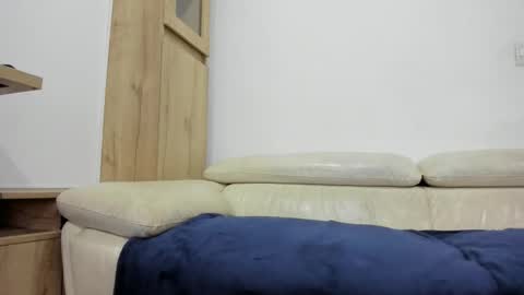 Domi online show from April 26, 10:39 pm