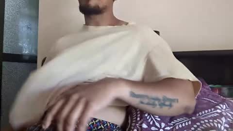 Master Fuckin Leo online show from April 29, 4:17 am