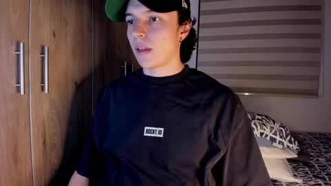 mastrangelo_x online show from May 16, 4:21 am