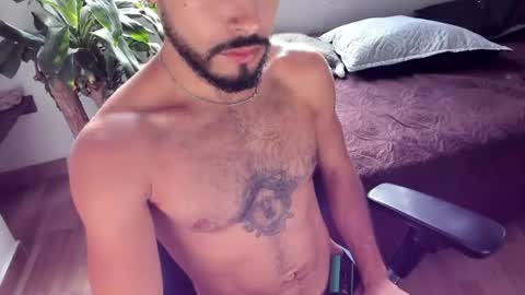 Mateo Baer online show from July 1, 12:06 pm