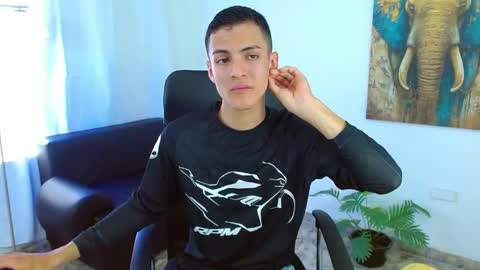 Matias online show from April 25, 2:25 pm