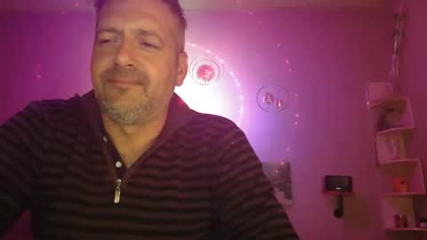 matrike1 online show from May 13, 7:33 pm