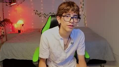 matty_spark online show from August 3, 1:39 pm