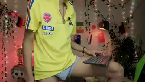matty_spark online show from July 15, 1:51 pm