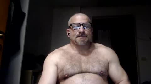 mauro1971 online show from April 28, 2:17 am