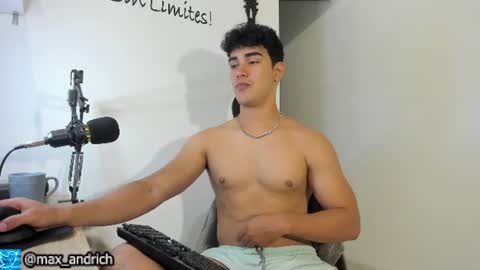 Max... online show from July 3, 4:07 am