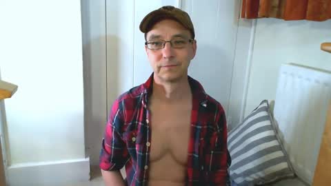 Max Davies online show from May 9, 5:58 pm